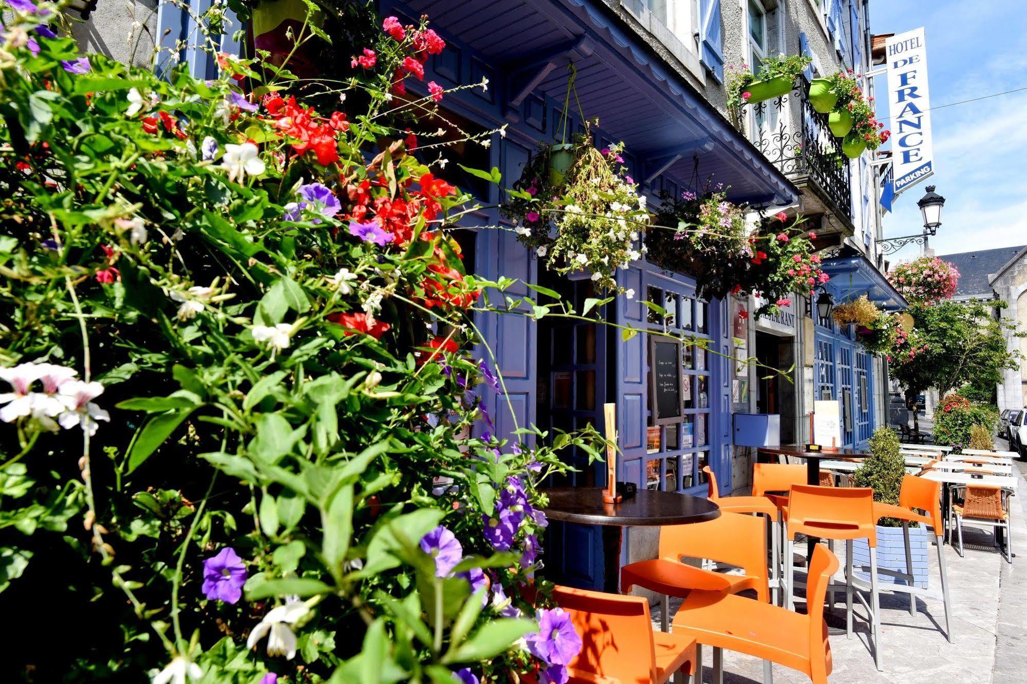 Logis Hotel De France Arudy Kültér fotó